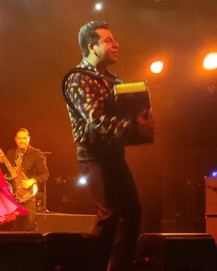 La Santa Cecilia Houston