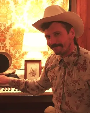 Nick Shoulders Houston